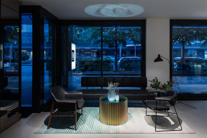 Millennium, Formafatal, foto