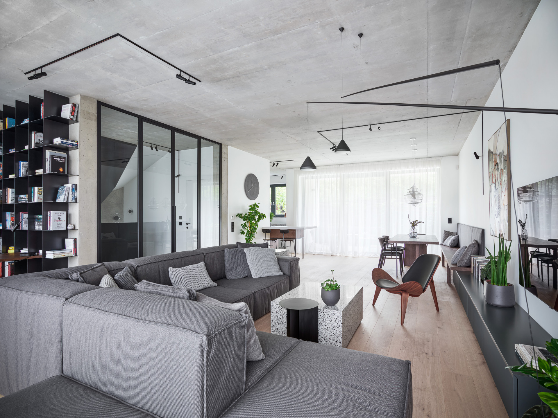 Interiér domu v pražských Malešicích od architektů z SMLXL