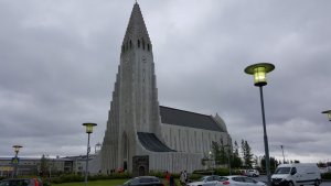 Hallgrímskirkja, architekt Guðjón Samúelsson, návrh 1937, dokončení 1986