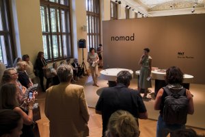 Stánek M&T s klikami Nomad na Designbloku 2023 v Uměleckoprůmyslovém muzeu