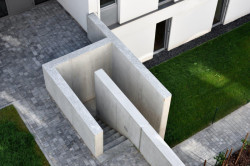 BD Krásnopolská, ATELIER 38