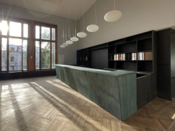 Bary dostaly také aktuální podobu. (Nové bar(v)y v Domě kultury Ústí nad Labem; 3+1 architekti)