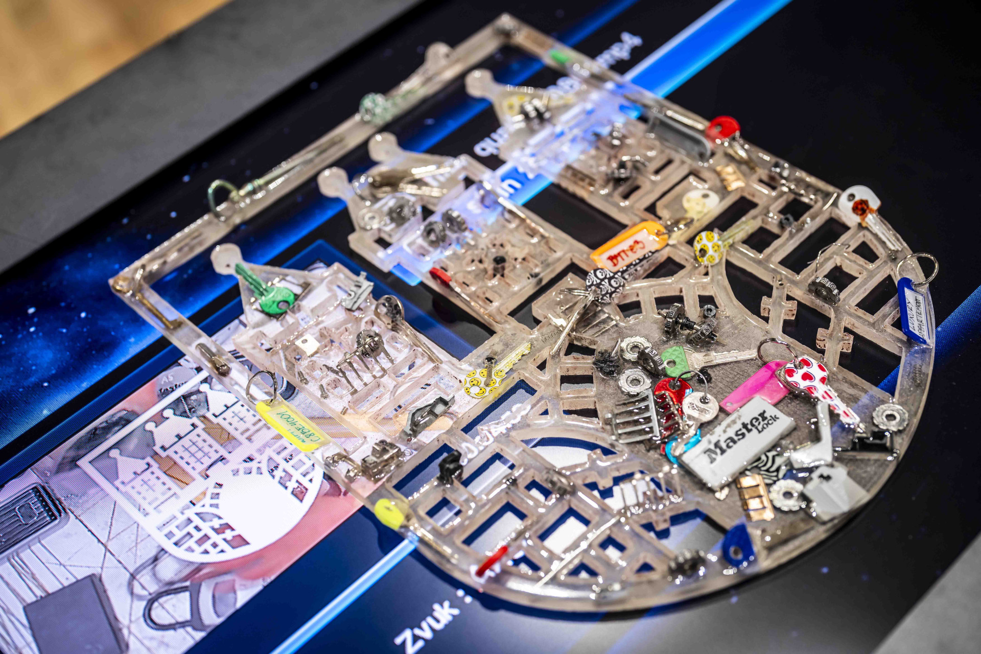 Od 20. prosince 2023 probíhá v GJF výstava, která upozorňuje na nedostupnost bydlení.