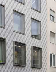 Dům sportu Schuster v Mnichově s fasádou StoSignature Graphic, Ochs Schmidhuber Architekten. Foto: Gerhard Hagen