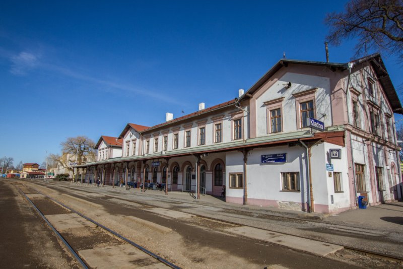 Nádražní budova v Kladně