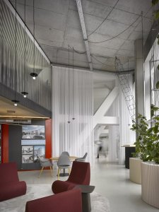 Kancelářské prostory a showroom developerské společnosti Satpo, Daniela Polubědovová