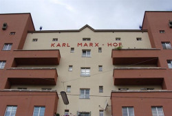 Karl Ehn, Karl-Marx-Hof, Vídeň – foto