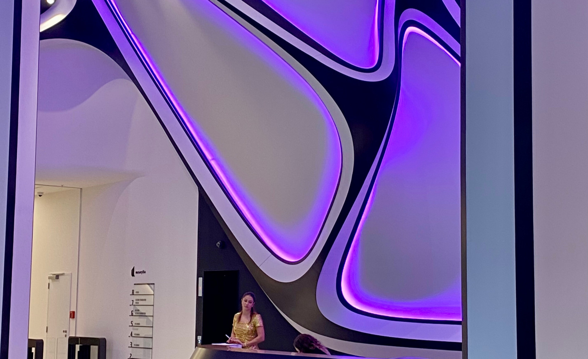 10. Největší, nejdražší a nejzlatější