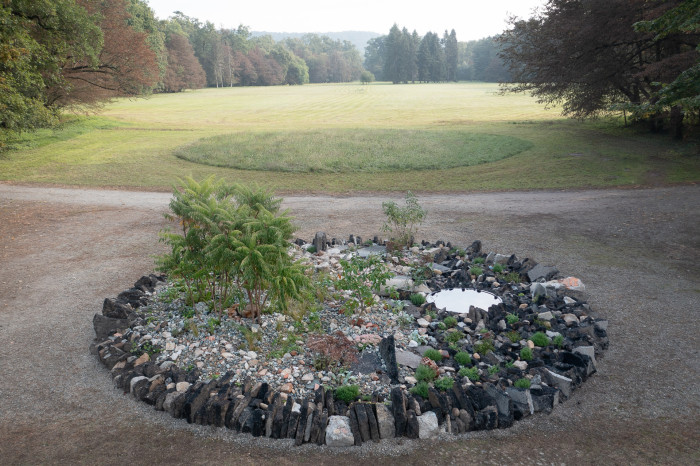  6. června 2024 vystoupí v rámci přednáškového cyklu Kra/jiná pařížský ateliér Wagon Landscaping i tuzemský ateliér Terra Florida.