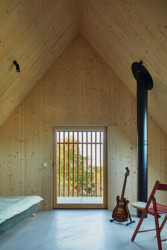 Dům v Říčanech, ateliér Hajný: podkroví