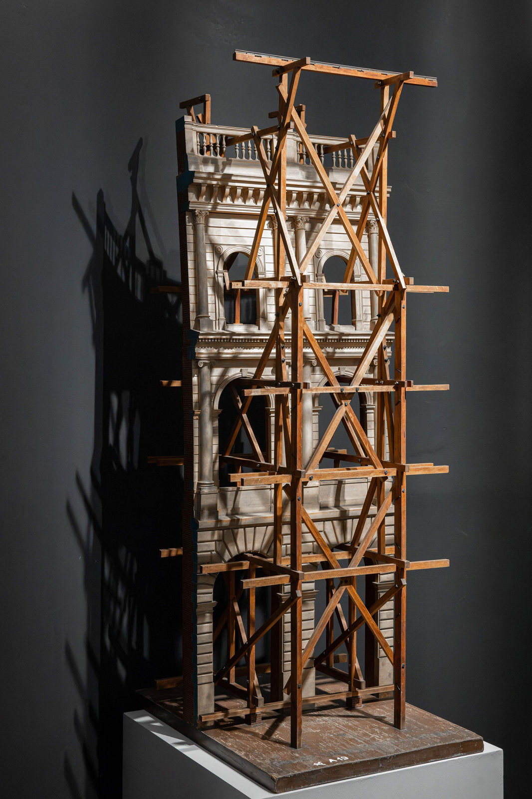 Výstava DOBRÁ ARCHITEKTURA KOMMT AUS PILSEN: PROFESOŘI A ŽÁCI NĚMECKÉ PRŮMYSLOVÉ ŠKOLY V PLZNI 1876–1928 (Výstava plzeňské průmyslové školy)