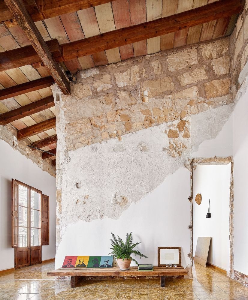 Rekonstrukce St. Miquel 19, Carles Oliver