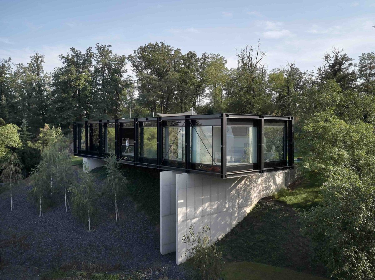 Vila Sidonius ve Středočeském kraji od Stempel & Tesar architekti