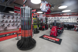 Praha má nový zimní stadion ICEARENA Kateřinky. Celkem se zde uplatnilo asi 1500 m² keramických obkladů RAKO.