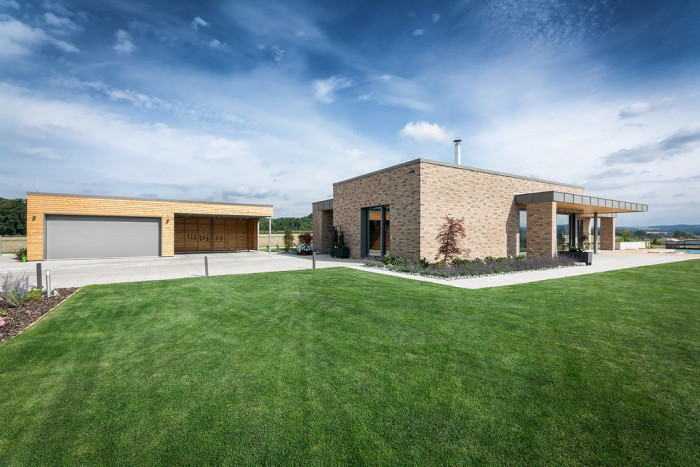 Michal Rosa, Martina Rosová - Rodinný dům nad Rozkoší - foto