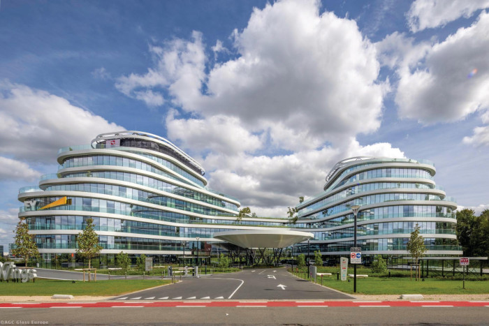 Budova The Wings v Diegem v Belgii od ASSAR LLOX architects