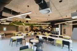 Základní školy EXUPERY s akustickými obklady Acutec