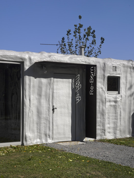 Re-Born - soubor rekreačních objektů z námořních kontejnerů, Nedvěd architekti