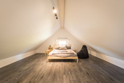 Dům Bernau, Labor13.