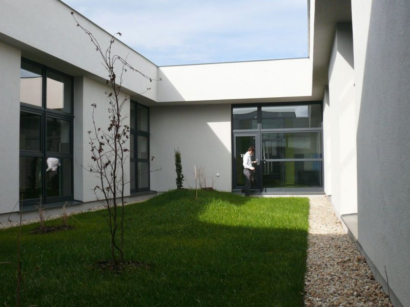 Projekční ateliér David, Rekonstrukce ZŠ a MŠ Helsinská - foto
