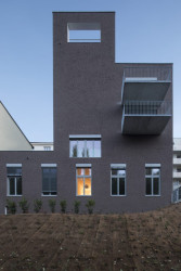 Bytový dům na Žižkově, A.LT ARCHITEKTI v.o.s.