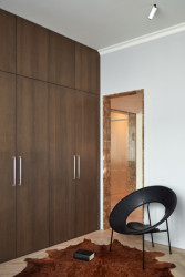 Pohled do ložnice (Byt Masna, Iva Hájková Studio)