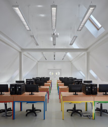 Rekonstrukce a rozšíření Základní školy Vřesovice, Public Atelier, studio FUUZE/ Jiří Markevič, Jaroslav Sedlák