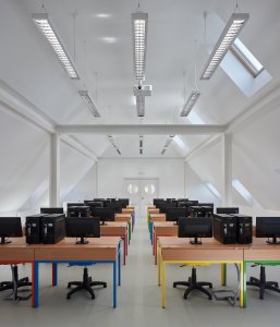 Rekonstrukce a rozšíření Základní školy Vřesovice, Public Atelier, studio FUUZE/ Jiří Markevič, Jaroslav Sedlák