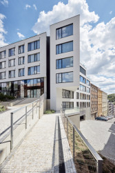 Holečkova House a její napojení na Rezidence Sacre Coeur II