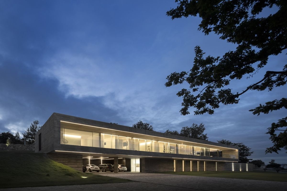 Sambade House, Spaceworkers