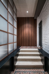 White Concrete Old House, I/O architects