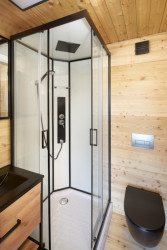 Dřevěný výměnek na Praze 4 od studia PRAJAGA