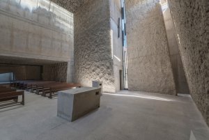 Menis Arquitectos postavili kostel svatého Spasitele ve městě La Laguna na Tenerife