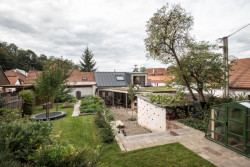 Rekonstrukce RD v bývalé dělnické kolonii, KAMKAB!NET / Radim Horák, Hana Horáková