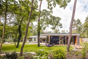 Rodinný dům v severočeské Lhotě od Ateliéru Kunc Architects