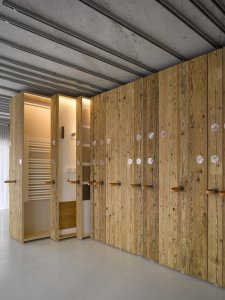 Kancelářské prostory a showroom developerské společnosti Satpo, Daniela Polubědovová