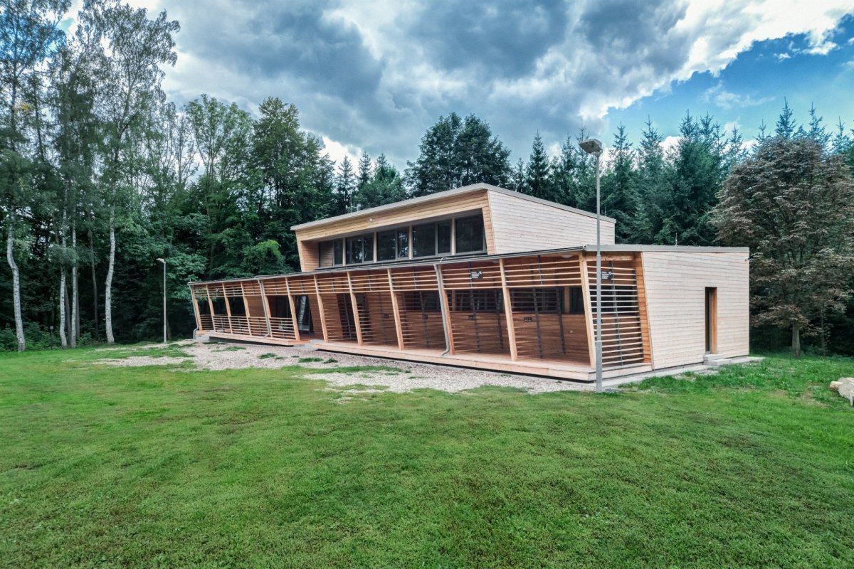 Klubovna oddílu běžeckého lyžování Trutnov, ROSA – ARCHITEKT s.r.o. / Ing. arch. Michal Rosa