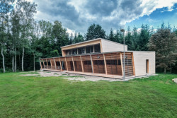 Klubovna oddílu běžeckého lyžování Trutnov, ROSA – ARCHITEKT s.r.o. / Ing. arch. Michal Rosa