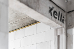 Návrh a realizaci bytových domů z velkoformátových prvků usnadní i nabídka dalších stavebních prvků, jako jsou například nosné a nenosné překlady.