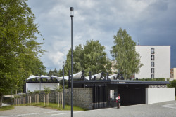 Letní kino Prachatice, Mimosa Architekti: Kino se nachází nedaleko městského centra v blízkosti Štěpánčina parku