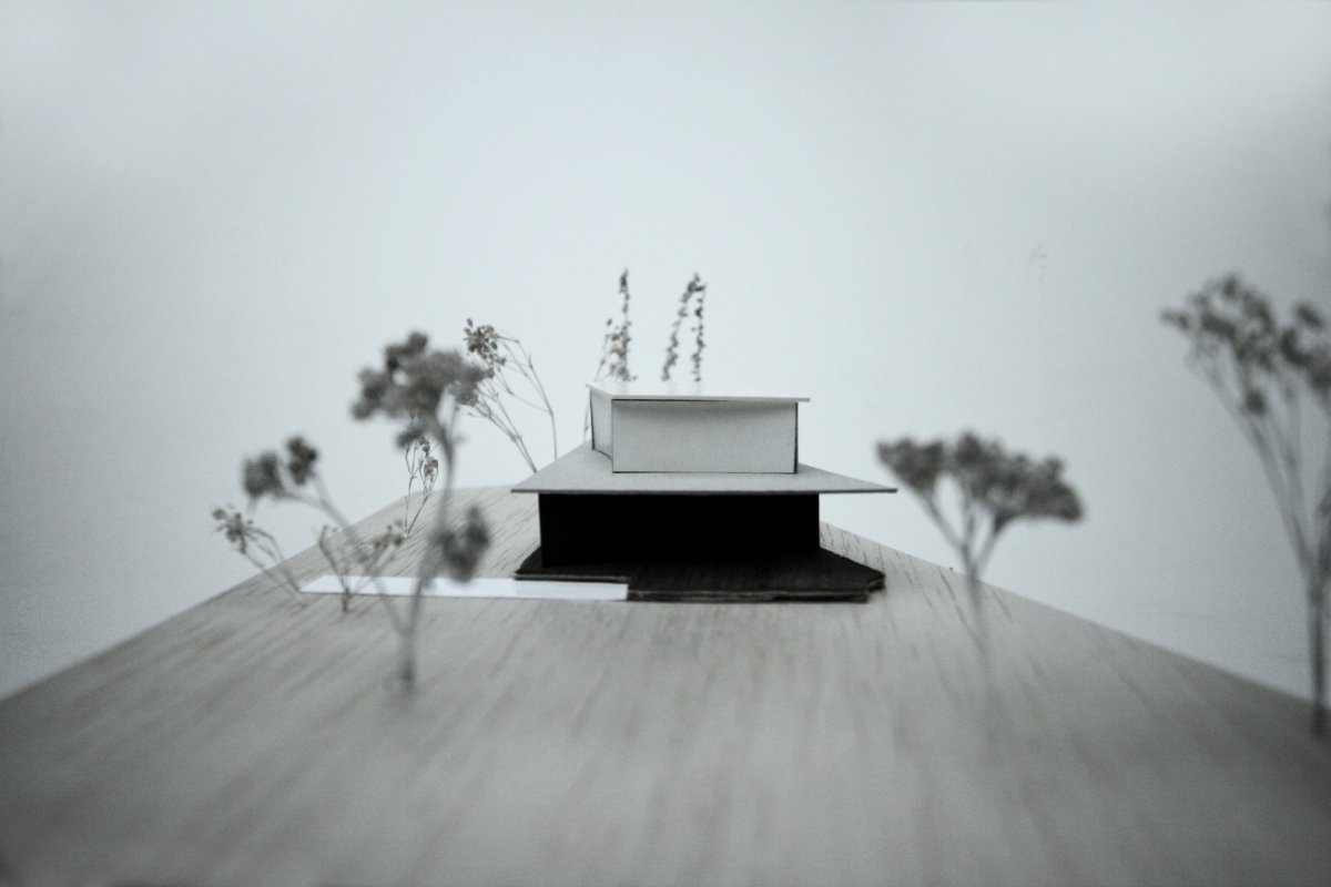 Letní dům u Štěchovic, Znamení čtyř - architekti, model