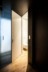 skutek architecture, Rekonstrukce bytu v centru Varšavy / Wilcza – foto