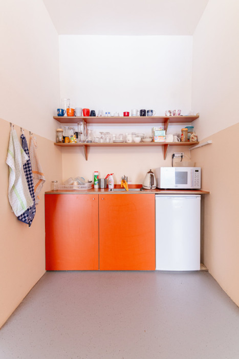 Kanceláře firmy VHOS od tomato studio