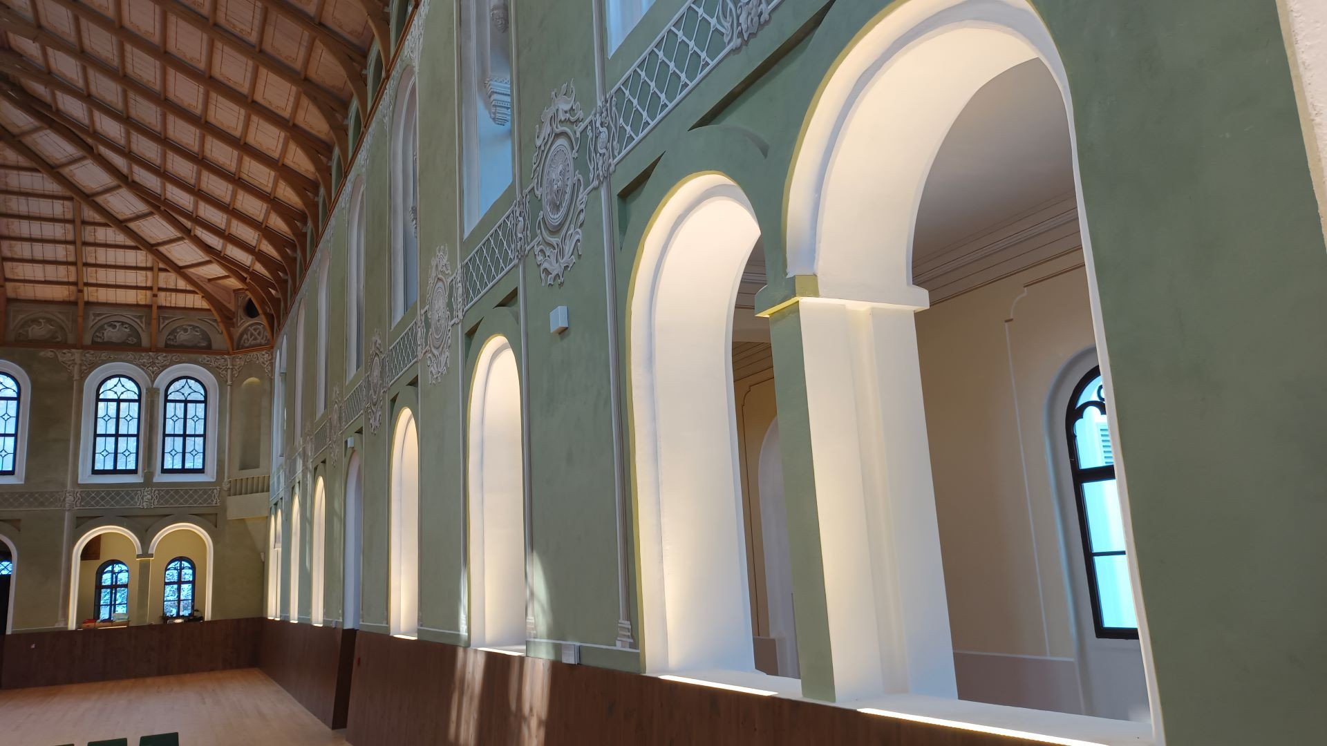 Jízdárna Světce, chodba  u hlavního sálu (rok 2025)