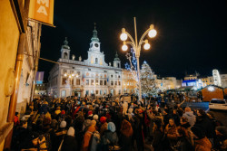 Město České Budějovice ruší plány na rekonstrukci Domu umění. To vyvolalo nesouhlas veřejnosti i odborníků. 