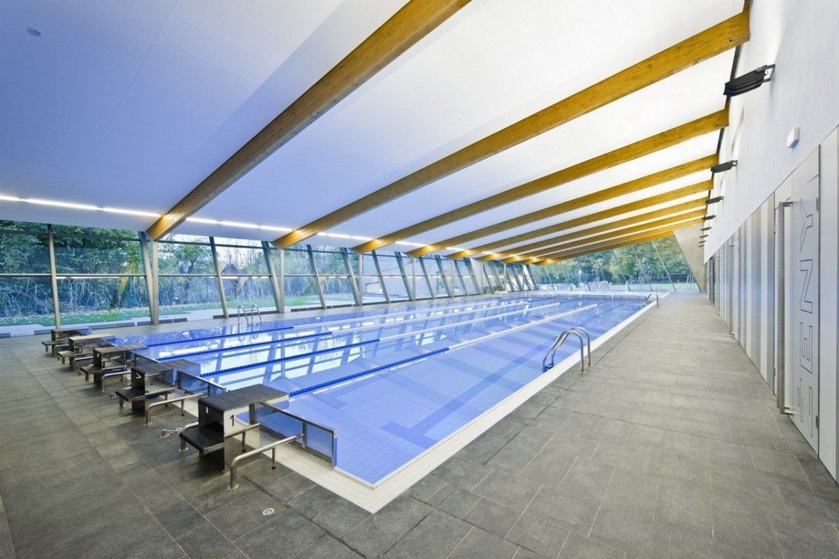 Architekti DRNH, Krytý plavecký bazén v Litomyšli – foto