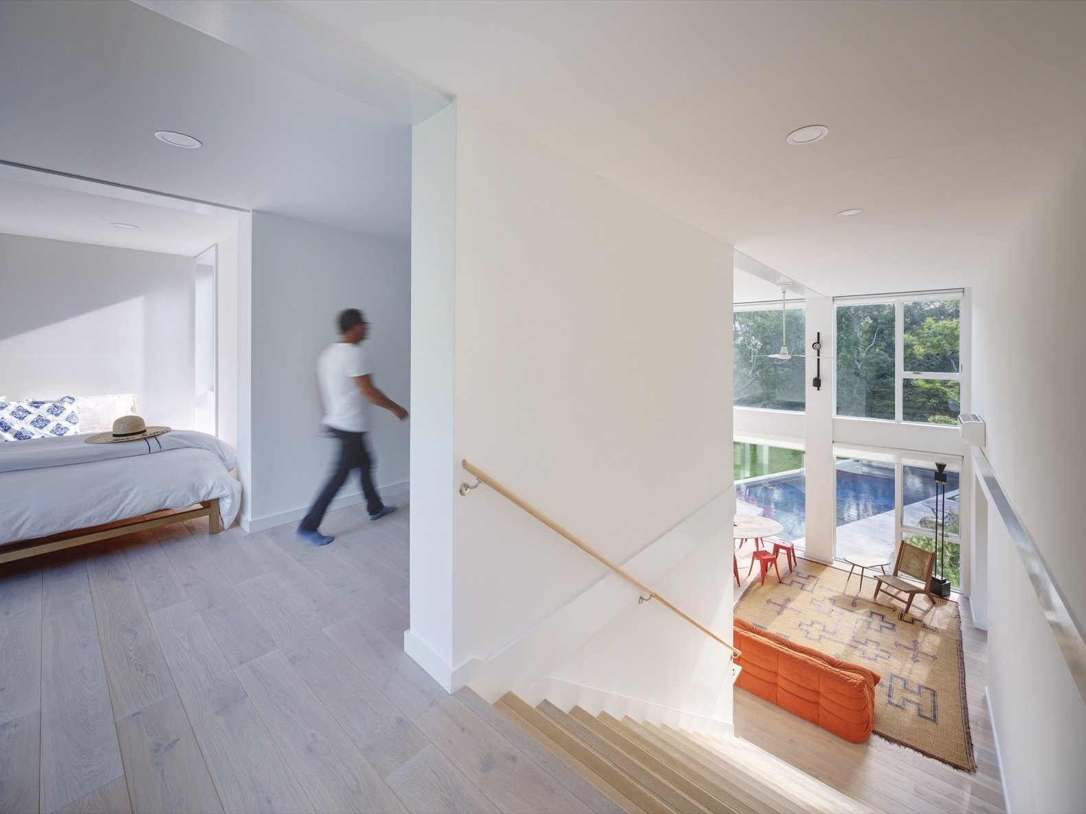 Víkendový dům z kontejnerů, MB Architecture.