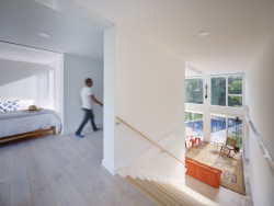 Víkendový dům z kontejnerů, MB Architecture.