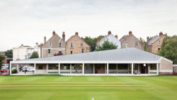 TAKA, kriketový klub Merrion, foto