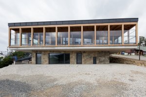 Výstupní stanice lanové dráhy na Pustevnách, Kamil Mrva Architects